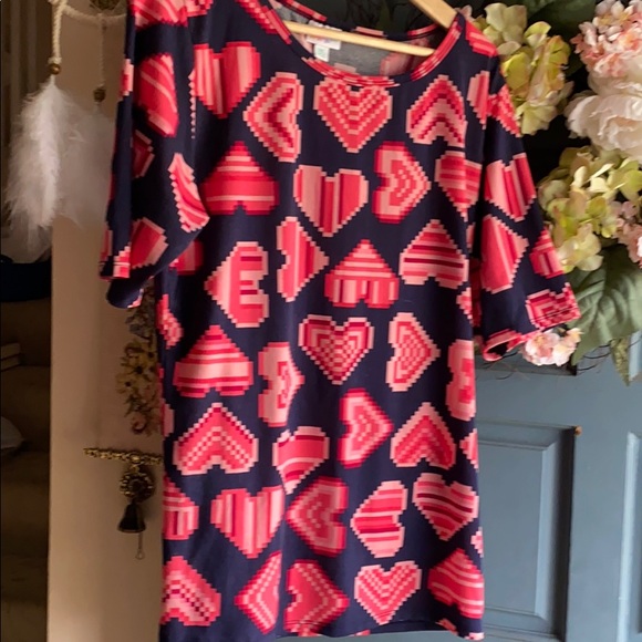 LuLaRoe Tops - ❤️ LuLaRoe top